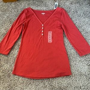 {Old Navy} NWT Henley 3/4 Sleeve Shirt